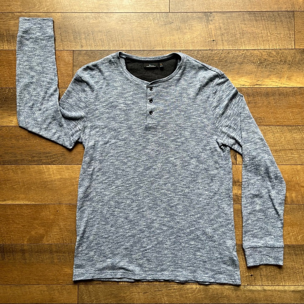 Marc Anthony long sleeve Henley, Size L